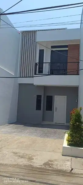 Rumah SHM 2  Lt di Pisangan Baru Selatan dekat stasiun jatinegara