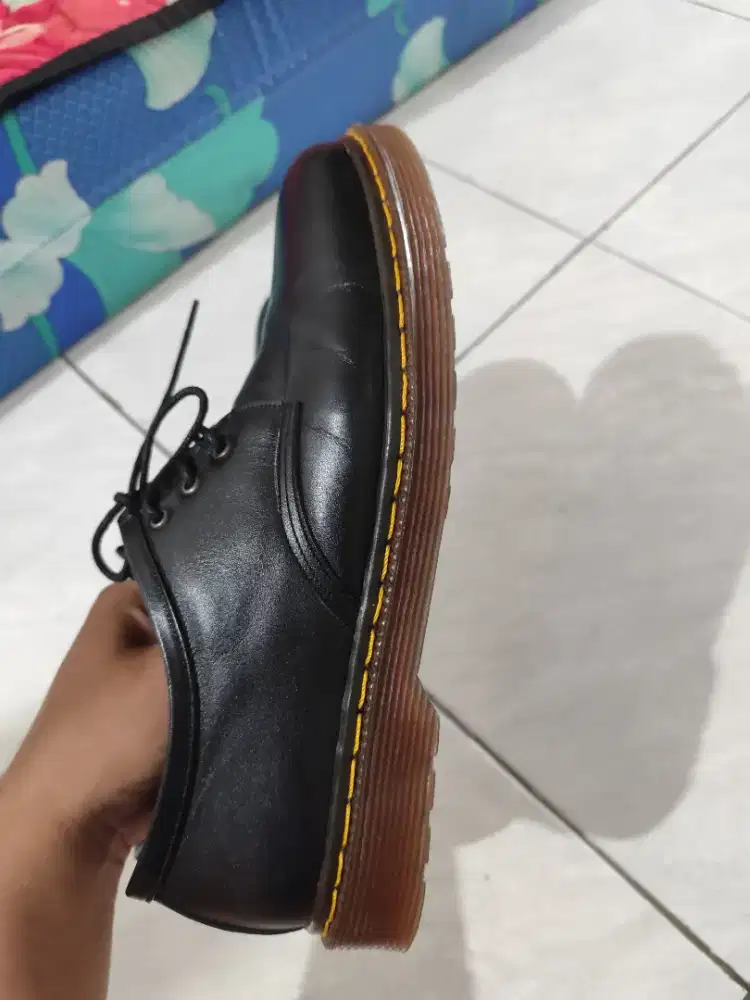 Sepatu Docmart merk Flavio & Boston size 46