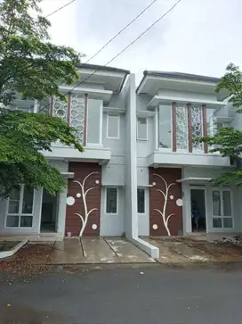 Rumah cantik ready unit siap huni dalam cluster di Serpong Tangsel