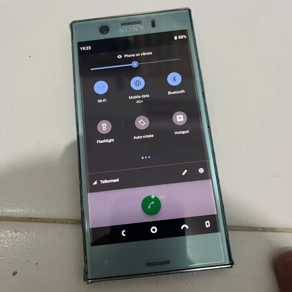 Sony xperia xz1 compact 4/32gb all operator green normal