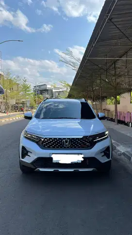 Dijual Honda WRV tahun 2023 tangan pertama dari baru warna putih