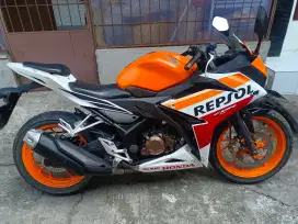 Honda CBR New facelit LED Tahun 2017 Repsol Mesin Halus Siap tancapGas
