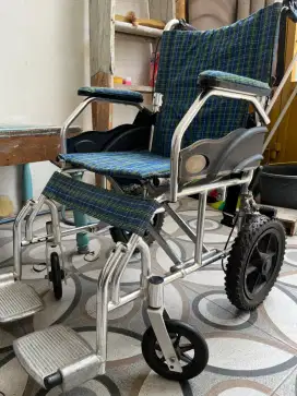 Jual kursi roda