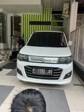 Karimun Wagon Automatic GS Putih 2016