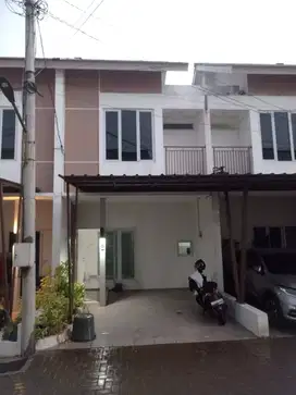 Disewakan Rumah Dekat Alun alun kota Depok GDC