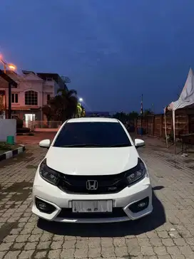 HONDA BRIO RS 1.2 CVT CKD A/T
