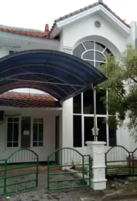Disewakan Rumah Taman Mutiara Pakuwon City
