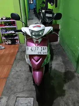 Jual yamaha mio j sporty th 2014