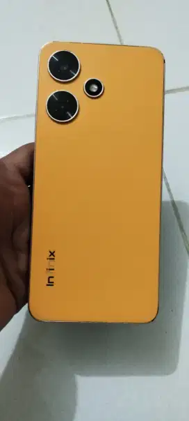 infinix hot 30i 8/128 dus aja,tidak ada chager