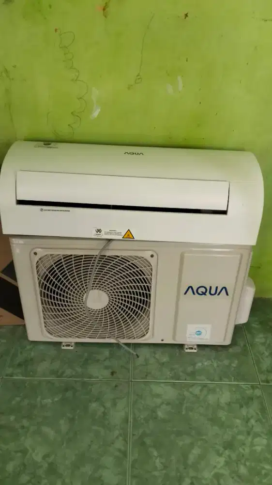 JUAL AC AQUA 1/2 PK BARU 1 TAHUN PEMAKAIAN