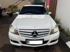 Jual Mercy C200 AVG 2013 Warna Putih Langka