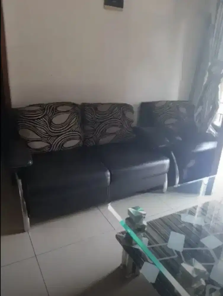 Dijual Sofa dua set Second