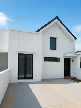 Dijual rumah American Modern Town house pusat kota malang