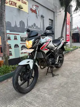 Honda cb 150 r 2014 Tangan pertama dari baru