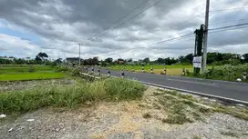 Tepi Jl Sidokarto Godean Km 8 Dekat Pasar SHM Pekarangan