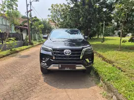 Fortuner VRZ 2.8 2022 Matic Diesel Bukan GR Sport