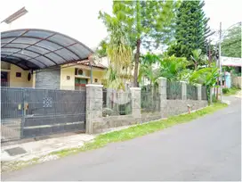 rumah di pasteur setra sari siap huni dekat ke tol