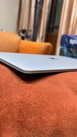 macbook air M1 2020