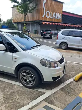 Suzuki SX4 2011 Bensin