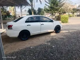 Dijual...Toyota Limo th. 2013 , pajak hidup, surat lengkap.