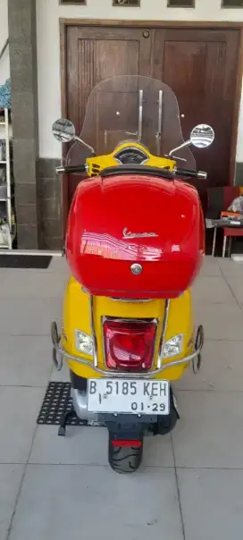 Vespa GTS 150 LED SS