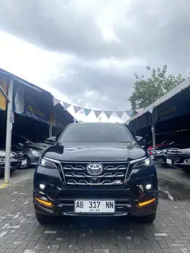 Fortuner 2.8 GR 2023 KM28rb AB Sleman