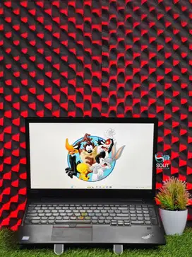 Lenovo ThinkPad E590 | Core i7-8265U | RAM 8GB SSD 256GB | Layar 15.6”