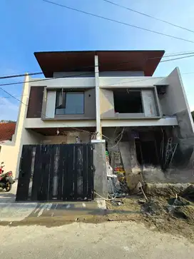 Rumah Baru Minimalis Lokasi Strategis Di Rawamangun Jakarta Timur
