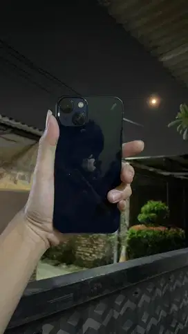 WTS iPhone 13 128 GB ex iBox on garansi!