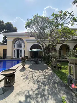Dijual Rumah Super Mewah Sultan Golf View Citraland Surabaya Barat