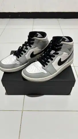 Nike AIR JORDAN 1 Mid Lt.Smoke Grey /Black-White EUR-41
