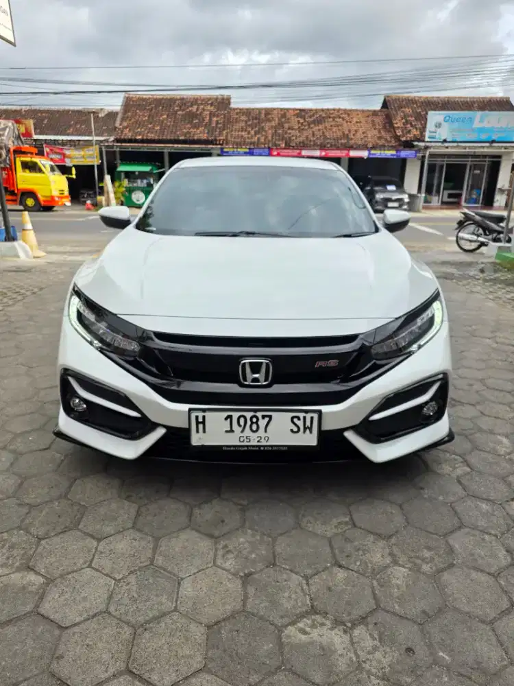 Civic turbo rs hatchback tahun 2021