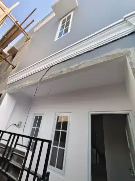 Di jual rumah type cluster  di jakarta pusat