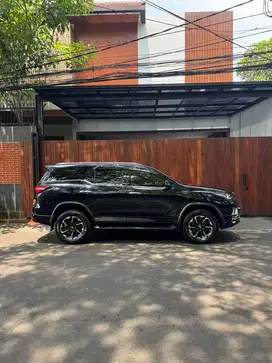 Toyota Fortuner 2021 Diesel