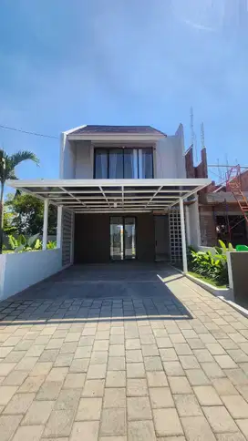 Rumah dekat Surabaya 2 lantai harga start 600Jutaan