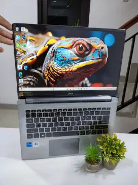 ACER SWIFT 3- SF314-57 [LIKE NEW] BEZELLESS.