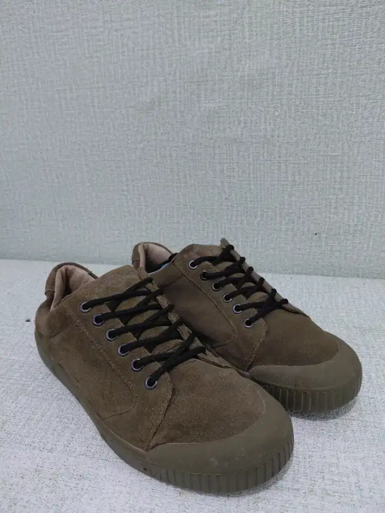 Spring court casual coklat
size 40 insole 25 cm