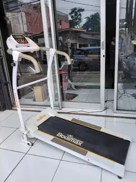 Treadmill Bodimax Second Berfungsi Baik