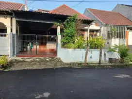 Dijual Rumah Luas 170/150, 4KT, SHM, Bogor Country - Lokasi Strategis
