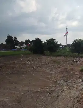 Trihanggo Area Nogotirto Dekat Tugu Jogja, View Sawah. SHM Pekarangan