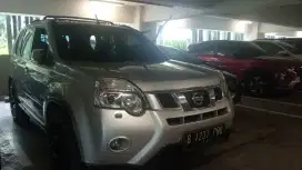 nissan xtrail st 2.5 AT mulus rawatan