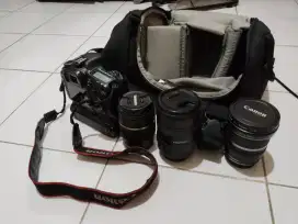 FOR SALE! CANON EOS 7D + 3 Lensa