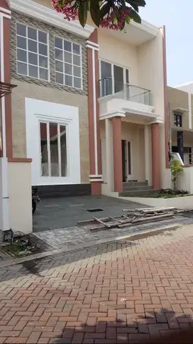 Disewakan Rumah International Village 1 Citraland