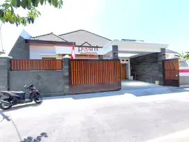 Rumah Mewah Lux Baru 1 Lt di Sumber dekat. Manahan Solo