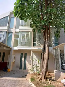 DIJUAL RUMAH PAKUWON CITY GRAND ISLAND ZIMBALI COSTA SURABAYA RON.A246