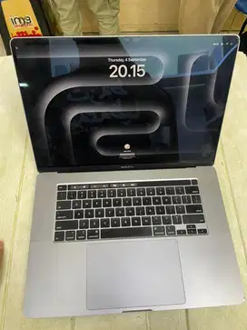 Macbook Pro 2019 16 touchbar i9 ram 16gb/1tb bekas second original