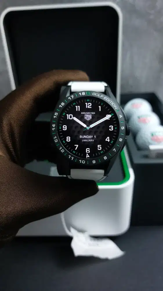 TAG Heuer Connected Golf E4 SBR8A81.EB0215