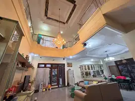 TURUN HARGA 2,5M DIJUAL CEPAT RUMAH MEWAH DI ARAYA TAHAP 1 DEKAT MERR