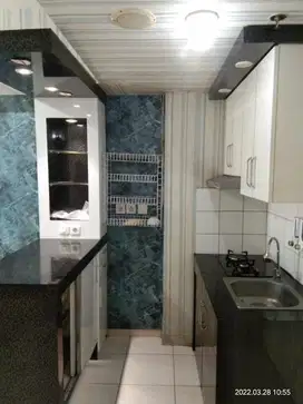 jual rugi 2br renovasi apartemen springlake Summarecon Bekasi utara