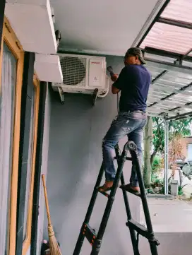 Servic bongkar pasang AC/servic kulkas / mesin cuci / water heater